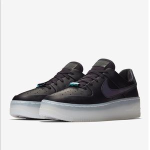 Nike Air Force 1 Sage Low LX Sz 7 in Oil/Grey/Blnk